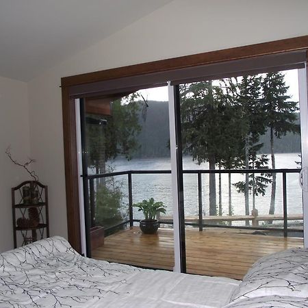 Wild Coast Chalets Port Renfrew Zewnętrze zdjęcie