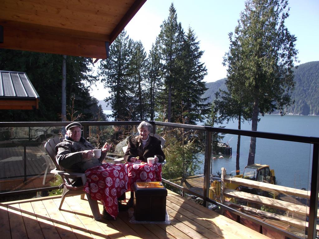 Wild Coast Chalets Port Renfrew Pokój zdjęcie