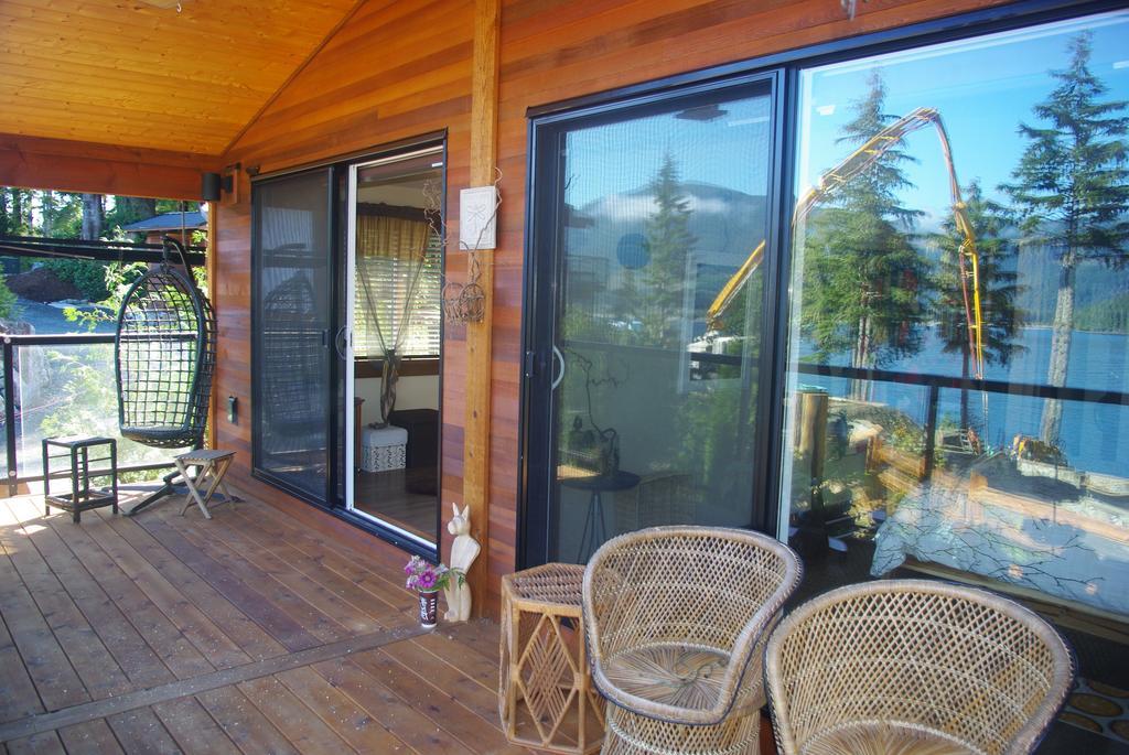 Wild Coast Chalets Port Renfrew Pokój zdjęcie