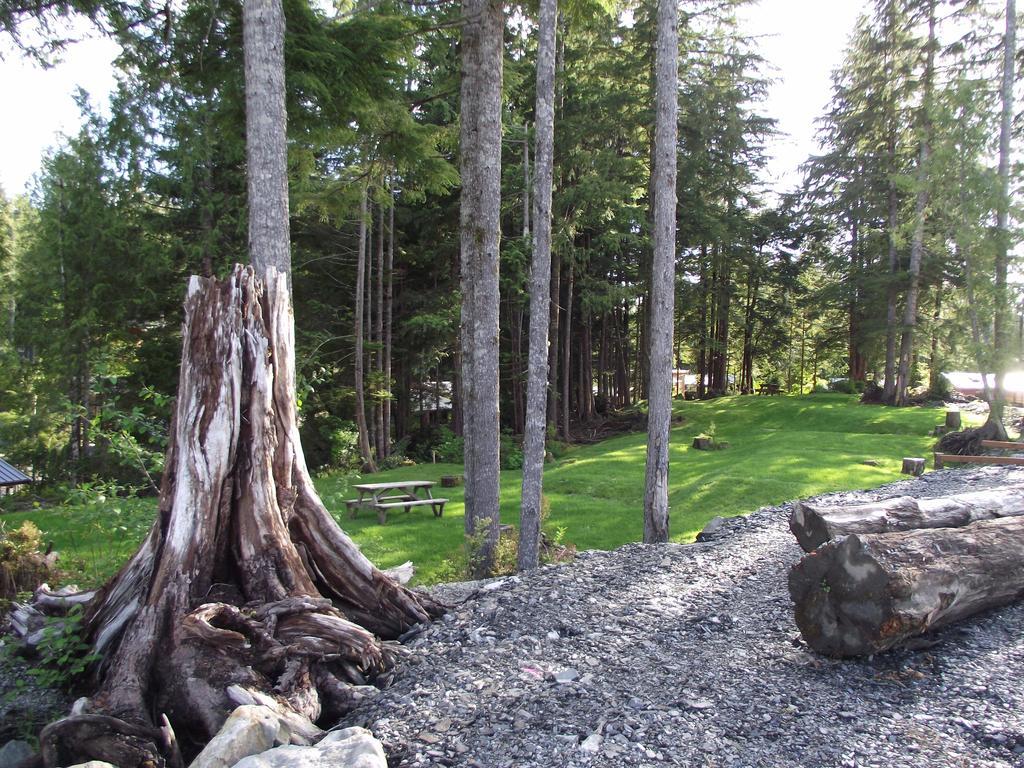 Wild Coast Chalets Port Renfrew Zewnętrze zdjęcie